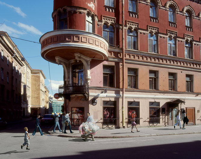 Open Air Theatre , 2008, C-Print, Diasec, Auflage 6, 95 x 120 cm