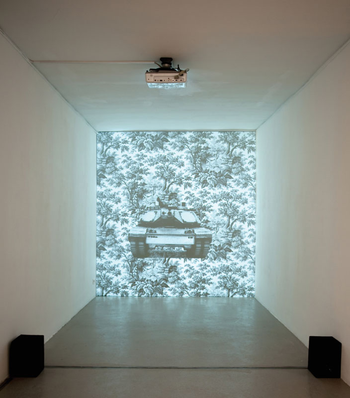 Tank, Video-Installation