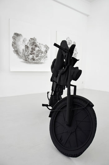 Blick in die Ausstellung Brigitte Zieger: Counter-Memories